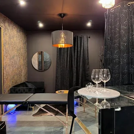 Love Room Claire 1 Lyon Exterior foto